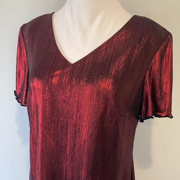❤️‍🔥 NWT Metallic Red Ruffle Cocktail Midi Dress - Picture 7 of 16